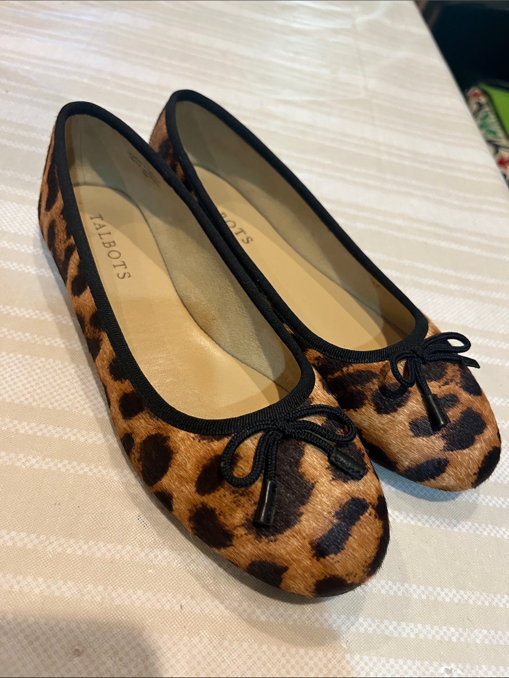 Talbots Penelope Leopard Print Calf Hair Ballet Flats size 6
